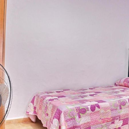 Apartamento Velarde Конил-де-ла-Фронтера Екстериор снимка